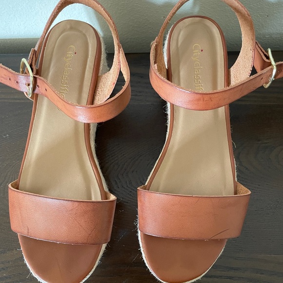 Platform Espadrilles - Picture 2 of 3